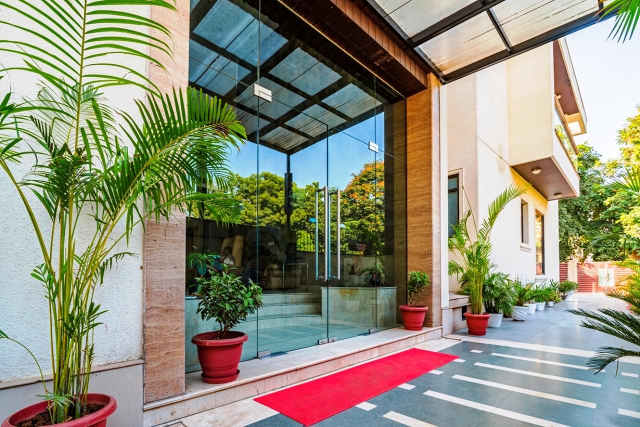 Royal Residence Mg Road Гургаон Екстериор снимка